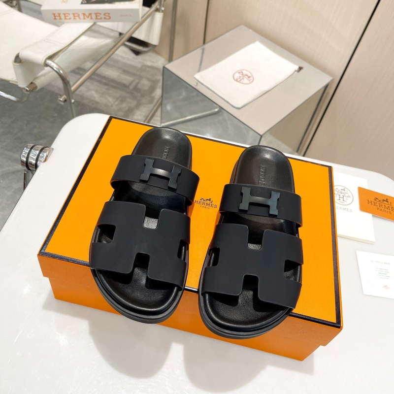 H**mes slippers
